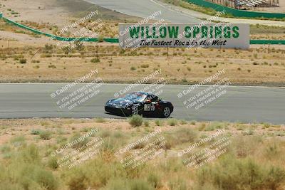 media/May-31-2025-CalClub SCCA (Sat) [[2c1a04e1ee]]/Qualifying/Group 6/Turn 4/